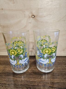 Vintage Morning Star Glasses Country Geese Design Set of 2